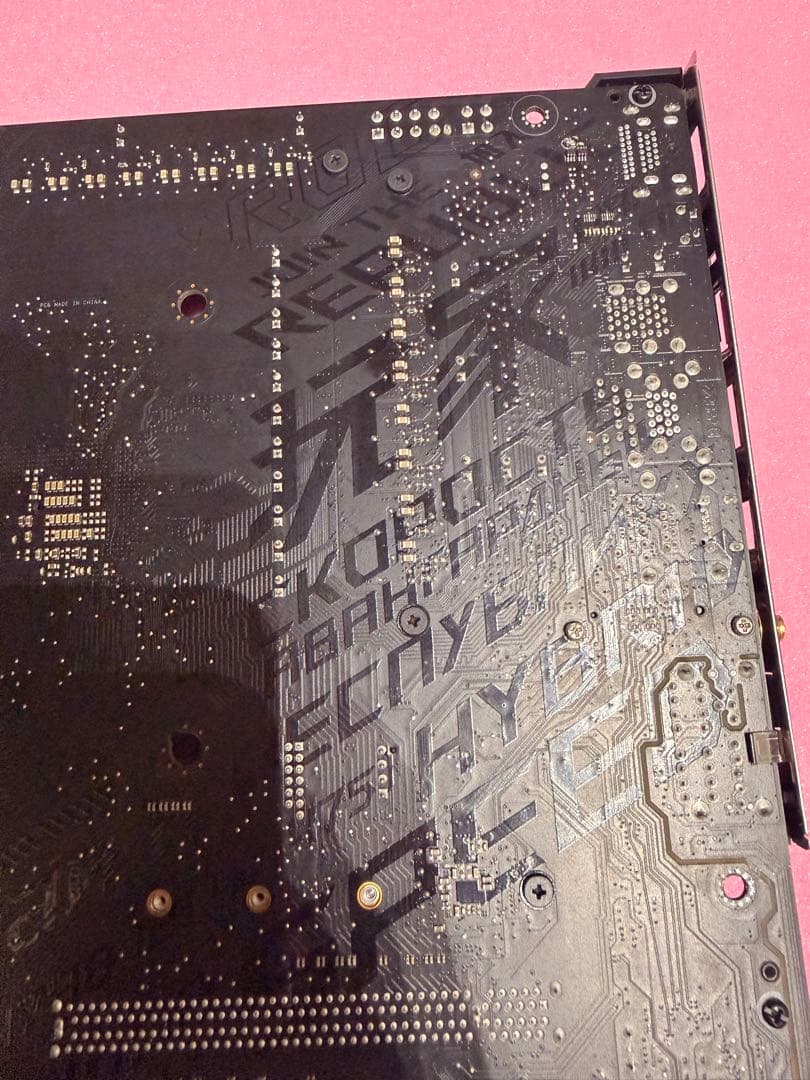 ASUS ROG STRIX X570-E GAMING（ATXマザーボード）