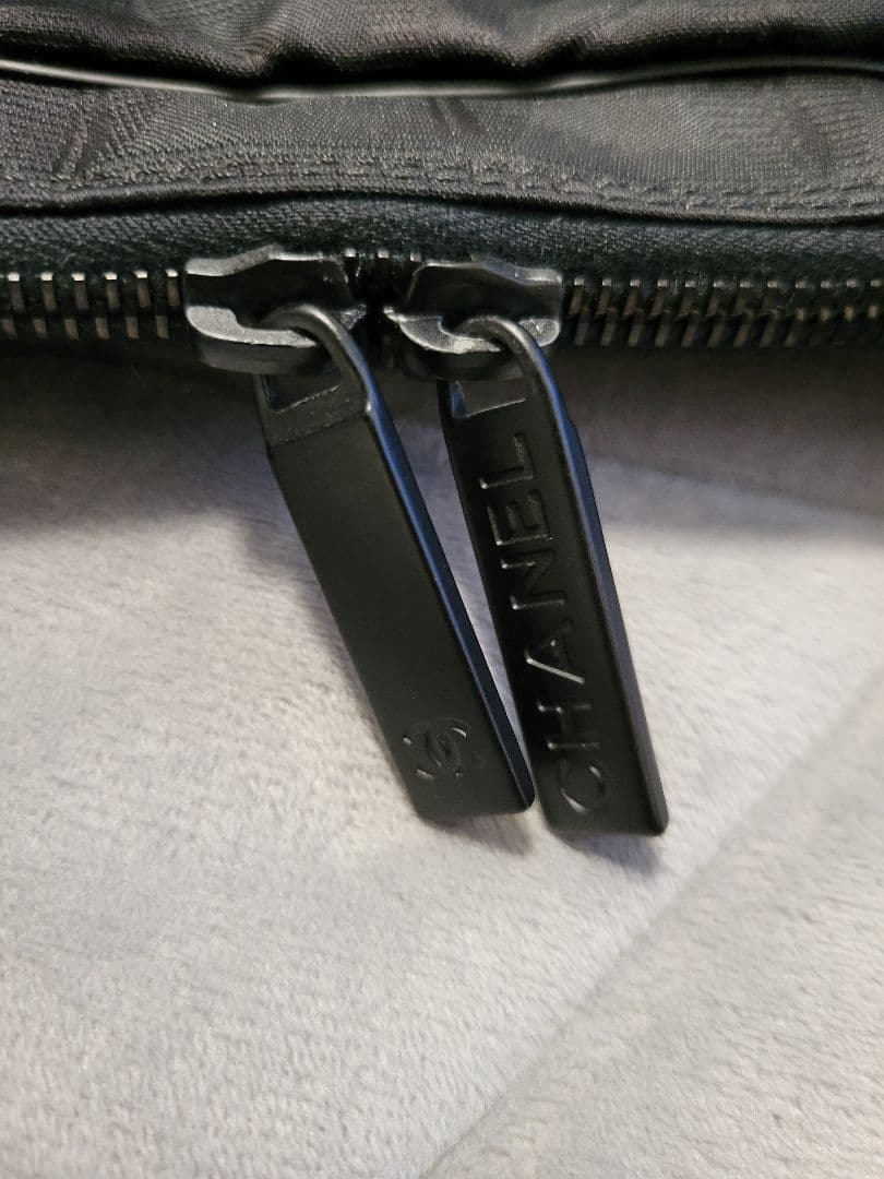CHANEL ブラック ビジネスバッグ