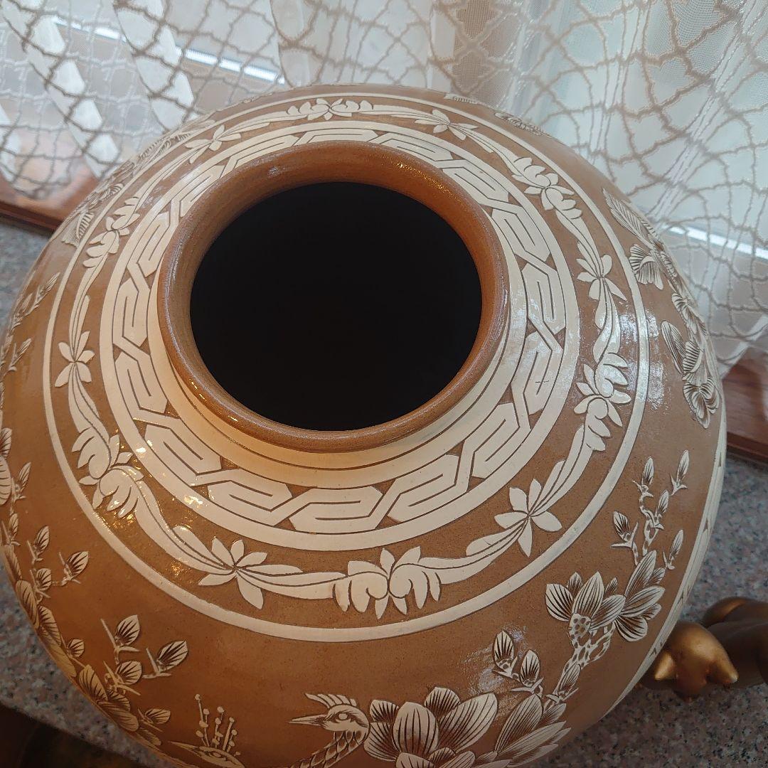 【未使用】菊堂　サイン入り　陶芸　菊孔雀大壺　一点物　50✕40cm