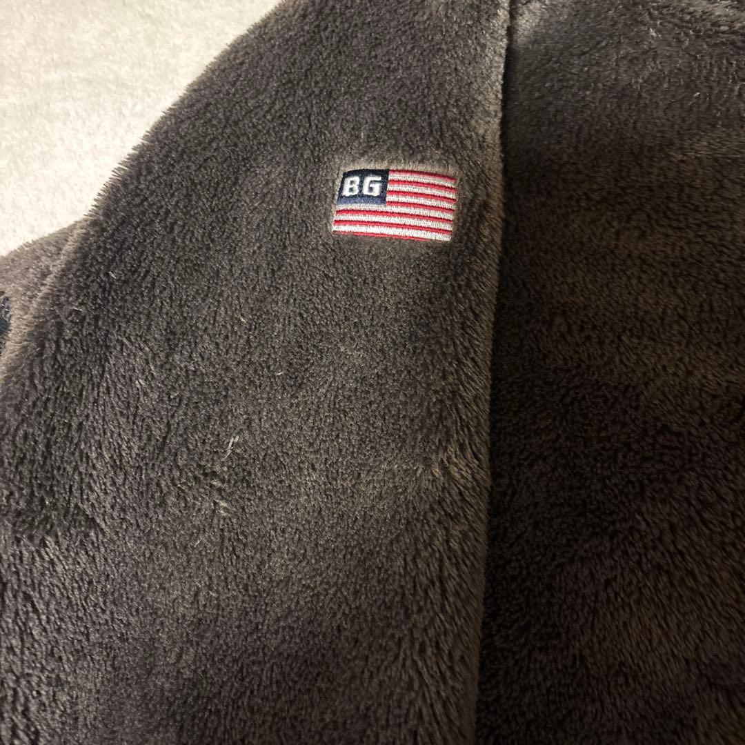 BRIEFING フーディ カーキ