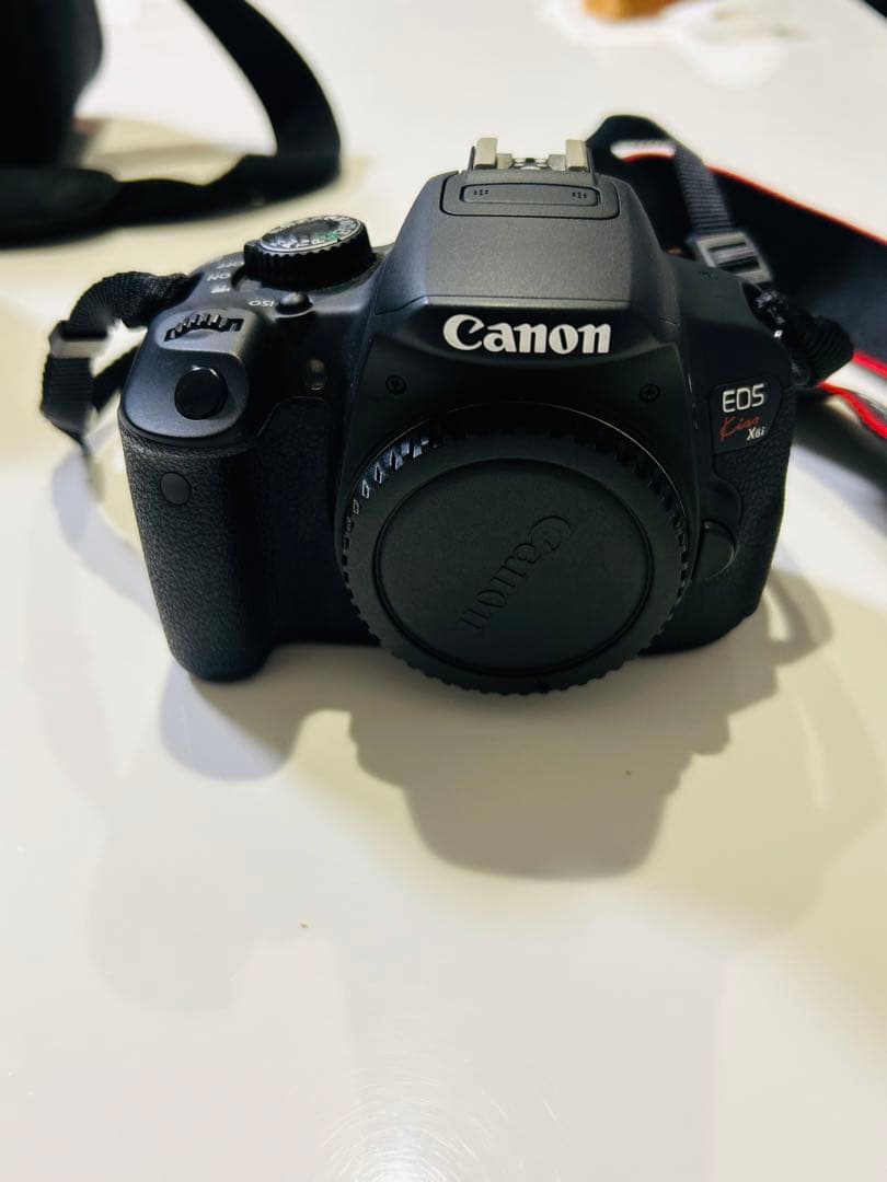 Canon EOS kiss X6i デジタル一眼レフ