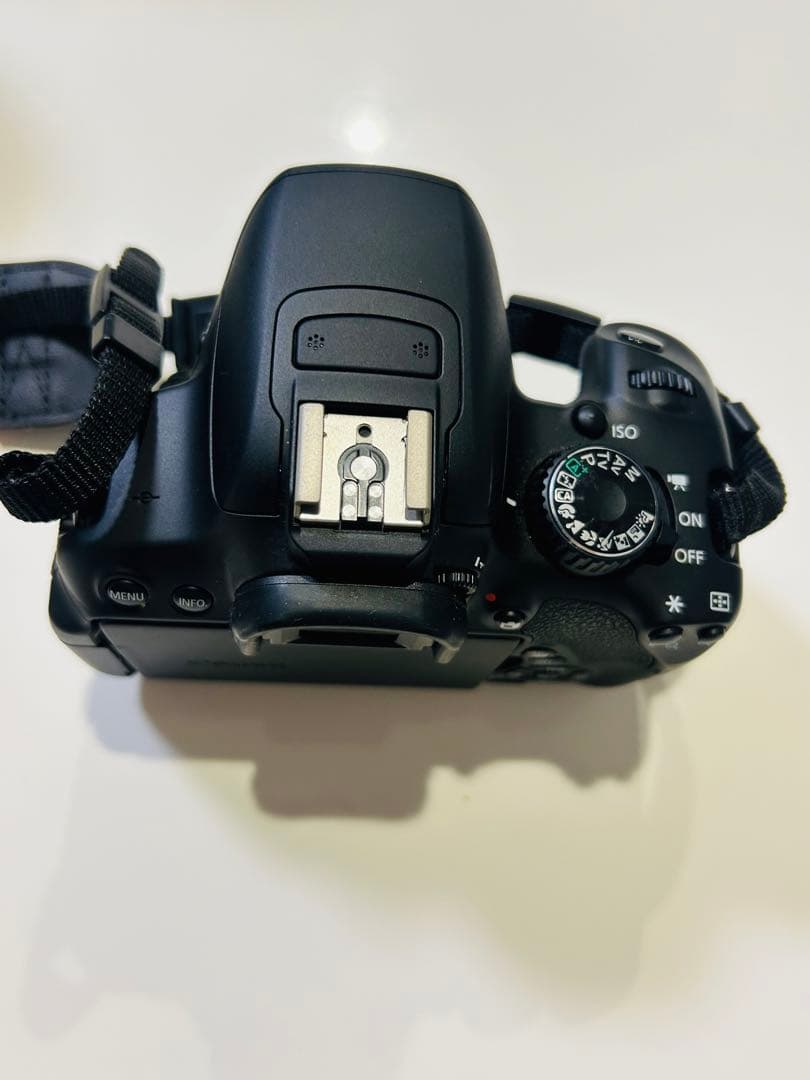 Canon EOS kiss X6i デジタル一眼レフ