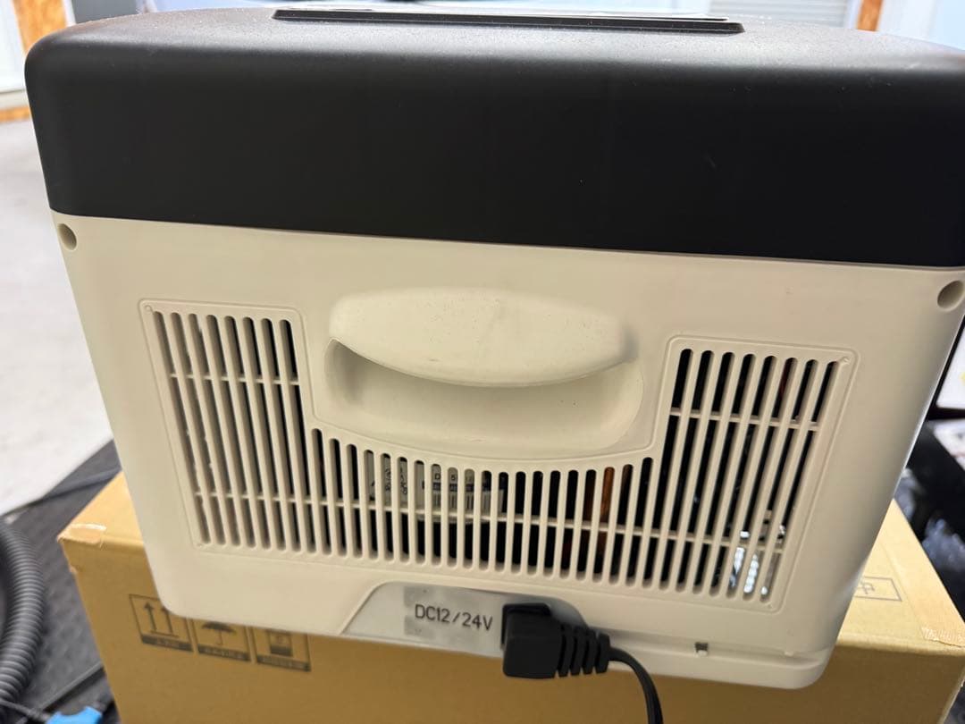 ！動作OK！ベルソスVS-CB015 ポータブル冷凍冷蔵庫 -20度　15L