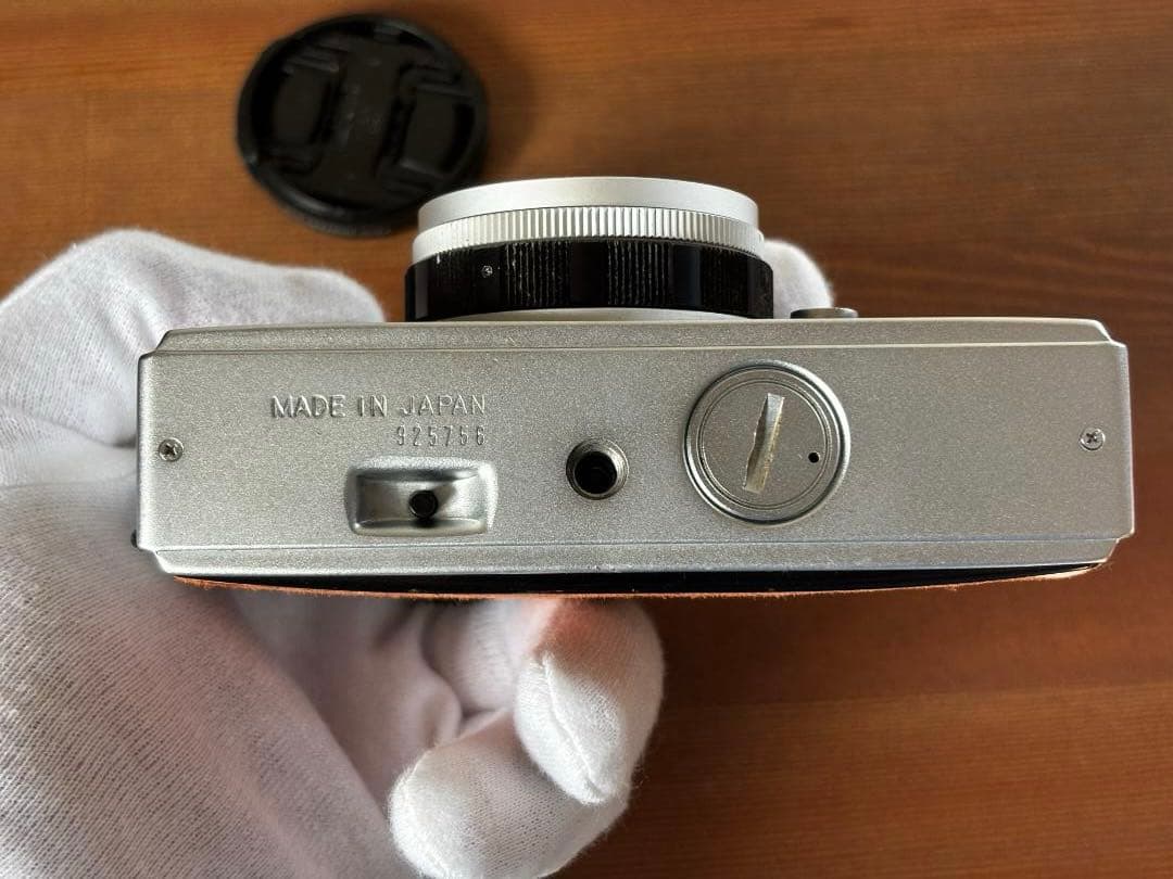 OLYMPUS PEN レンジファインダーカメラ