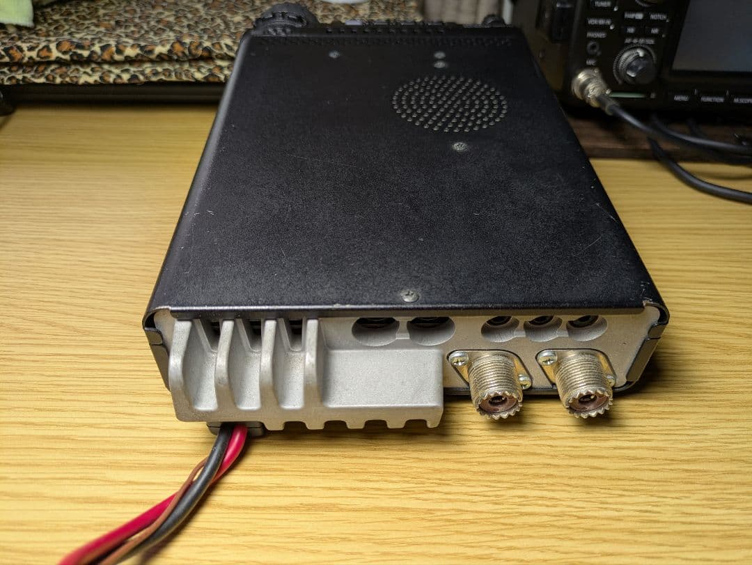 八重洲無線 FT-857DM 50W トランシーバー