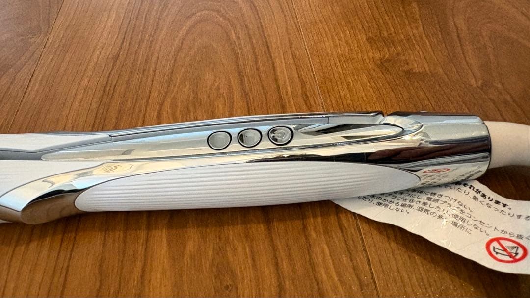 Refa リファ ストレートアイロン プロ 美品 25年購入 ホワイト