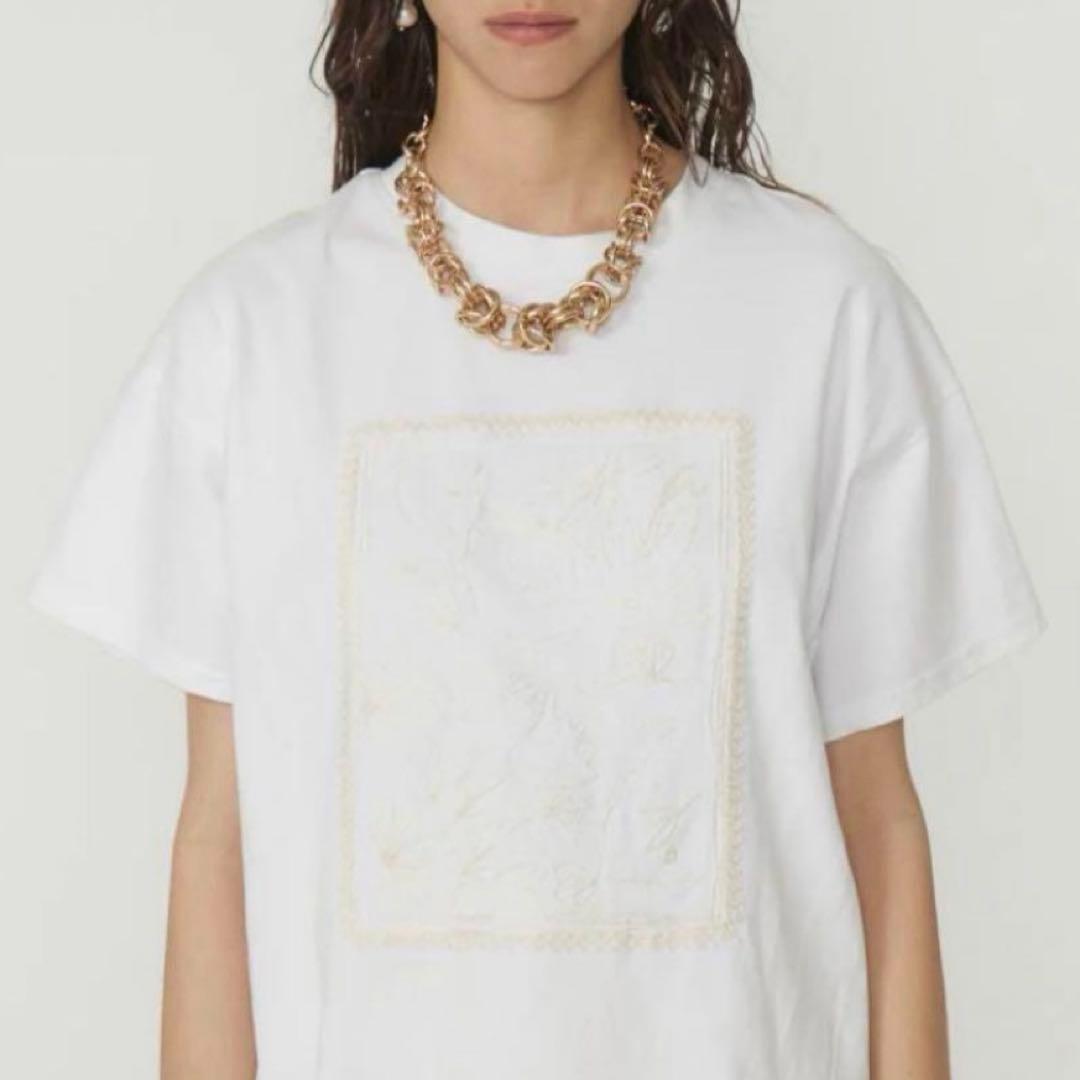 最終価格　EMBROIDERY SHORT SLEEVE SHIRTS