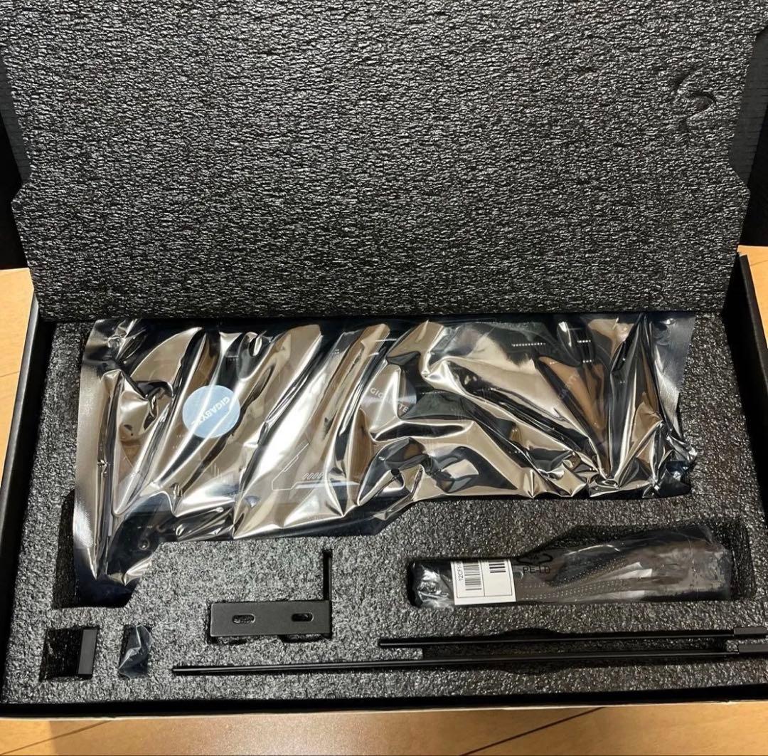 グラフィックボード・グラボ・ビデオカード GIGABYTE GEFORCE RTX 5080 16GB