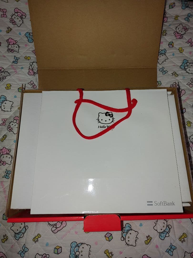 あ*ね様 激レア！キティ　ソフトバンク携帯ガラゲー815T新品未使用ブラック