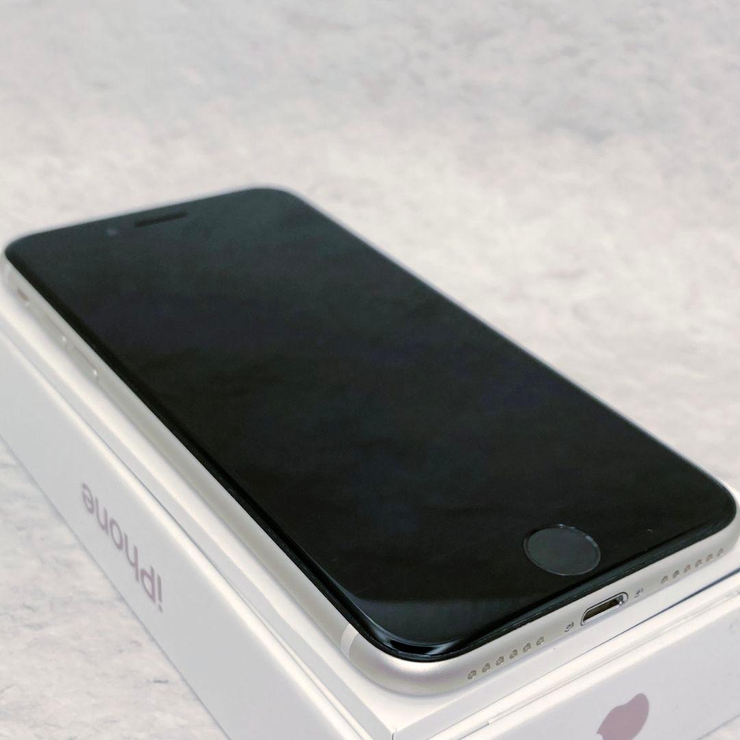 ✨上美品✨iPhone SE3 本体 128GB SIMフリー