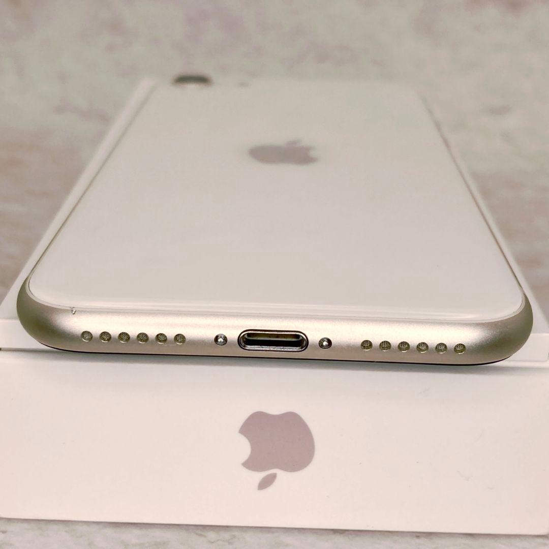 ✨上美品✨iPhone SE3 本体 128GB SIMフリー
