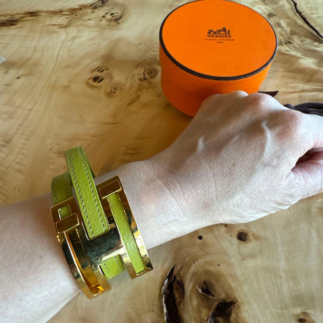 HERMES グリーン・ゴールド バングル