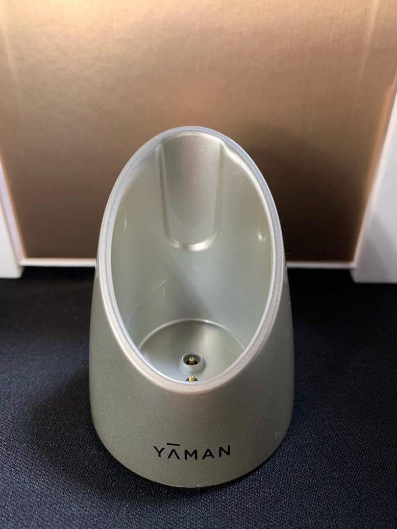 よ*の様 YA-MAN 美顔器 フォトプラスシャイニーネオ
