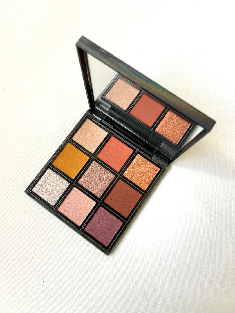 セルヴォーク　エクスプレッシヴアイズ　アイシャドウパレット　EX01 テラコッタ