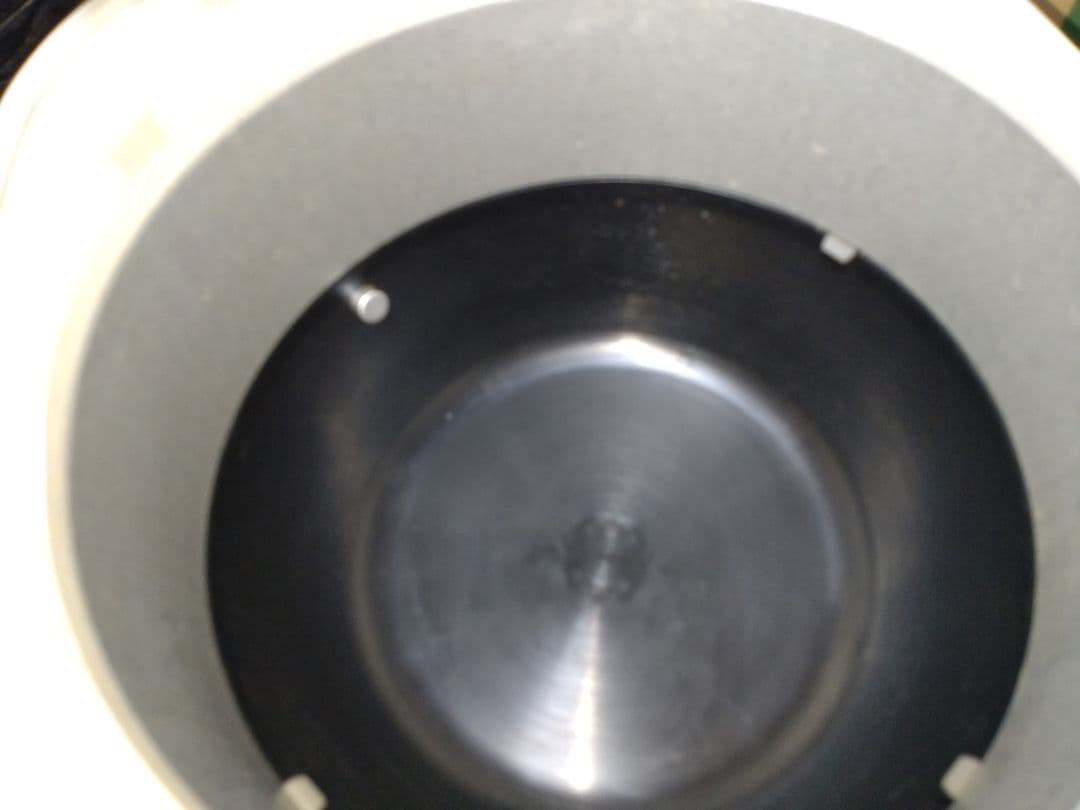 象印 極め炊き IH炊飯器 10合 ライトベージュ　2017年製