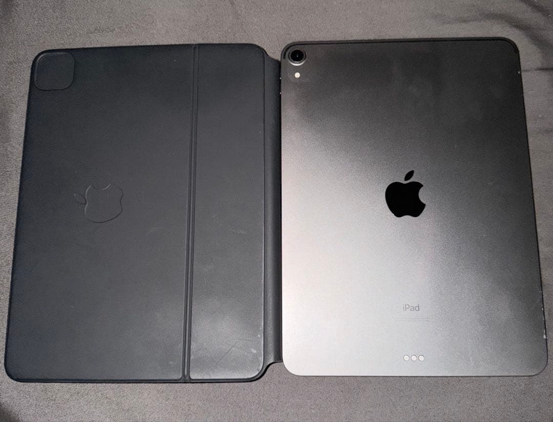 iPad Pro 11 第1世代 256GB magic keyboard