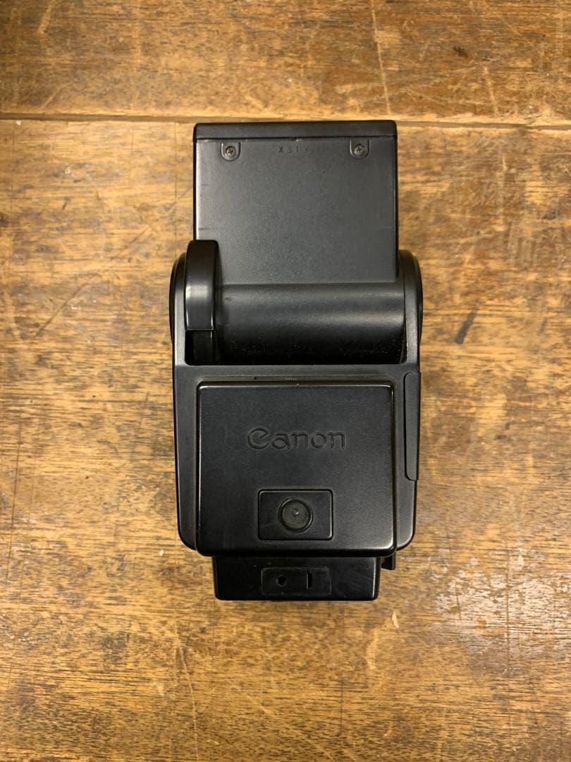 在庫処分 #127 フィルムカメラ　canon A-1 おまけ付き