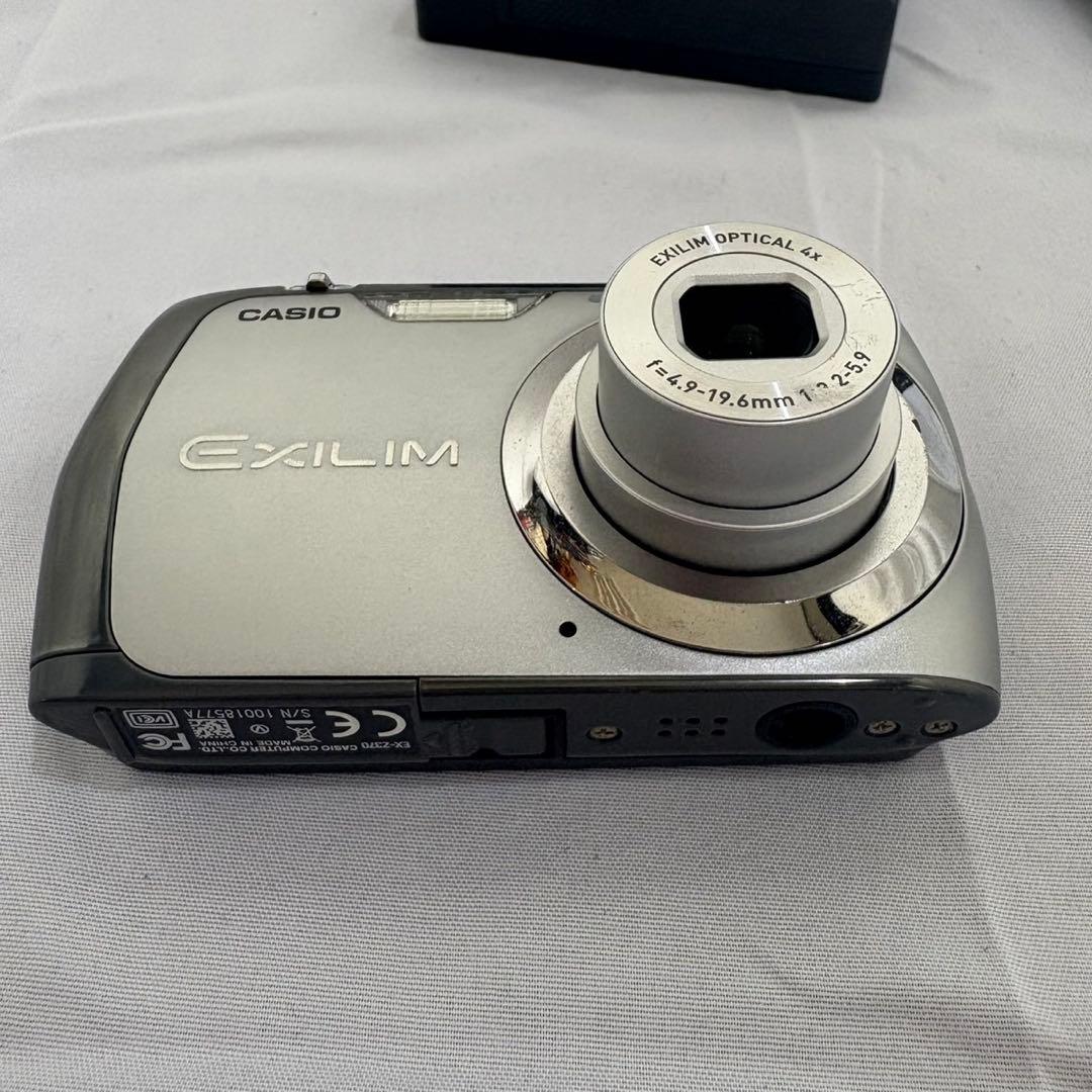 CASIO EXILIM EX-Z370 デジタルカメラ シルバー