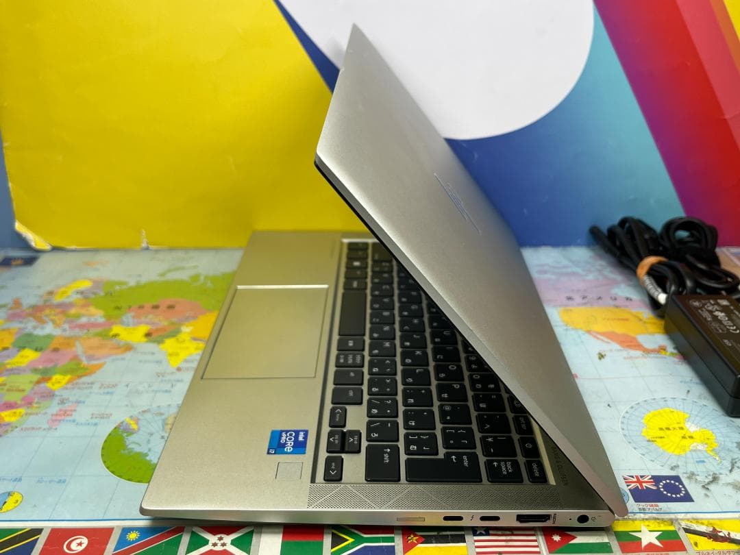 美品 i7 32GB HP EliteBook 830 G8 512GB 非光沢
