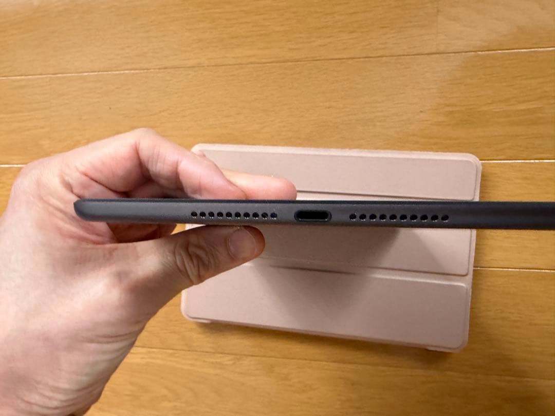 iPad mini 第5世代 64GB + ケース