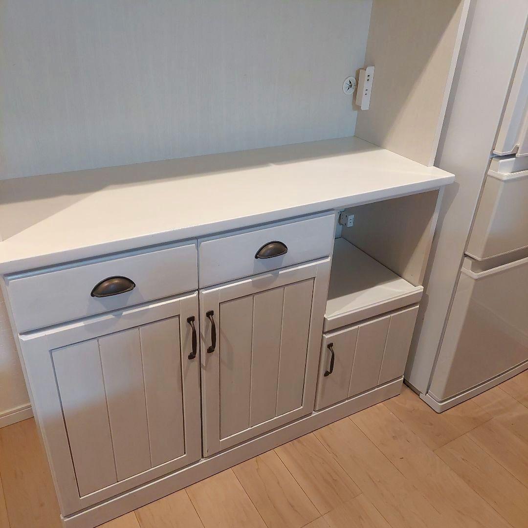 ニトリ　ミランダ　食器棚　キッチンボード