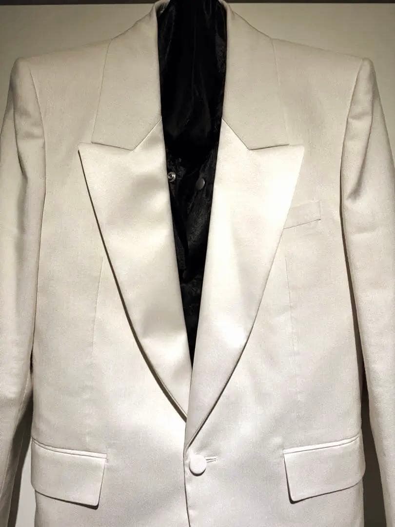 サンローラン シルクホワイト テーラードジャケット