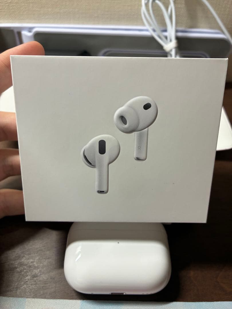 AirPods Pro2　正規品　本体 箱なし充電ケース付き