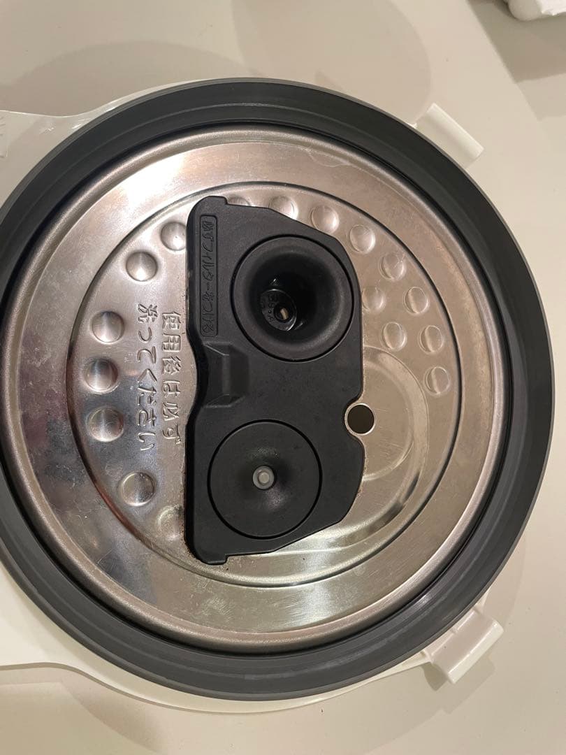 象印　炊飯器　NP-RN05-BA