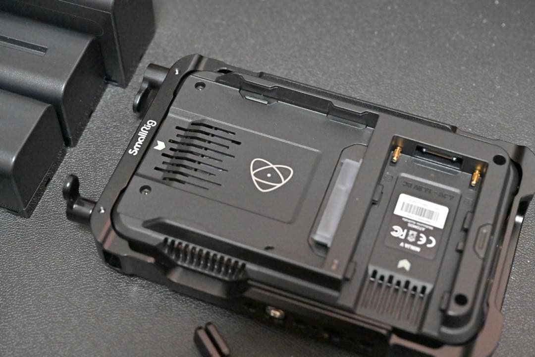 ATOMOS Ninja V 5インチ 、SSD、アクセサリー、ケージセット