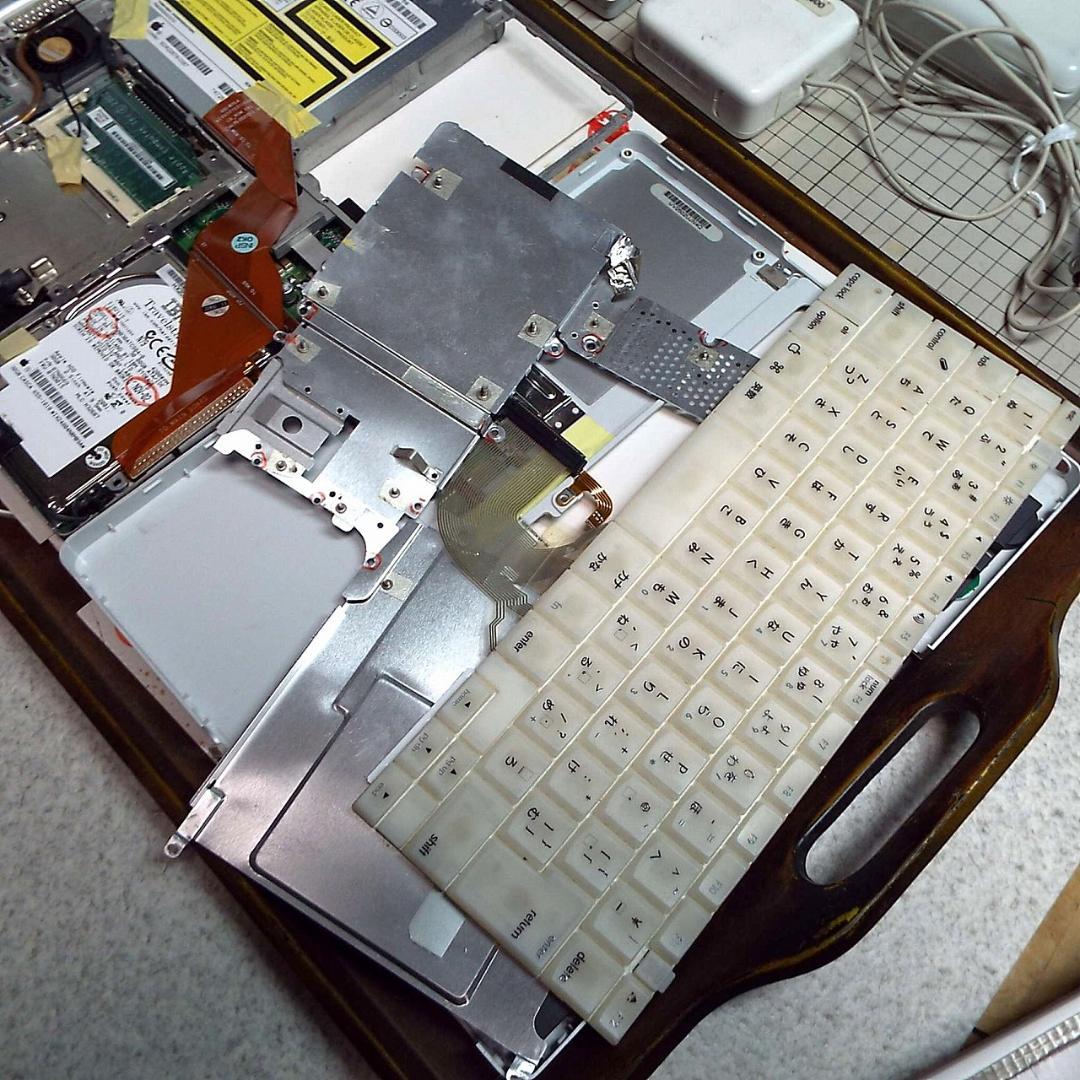 美品_起動可_Apple iBook-G3-800MHz_AC線他付属