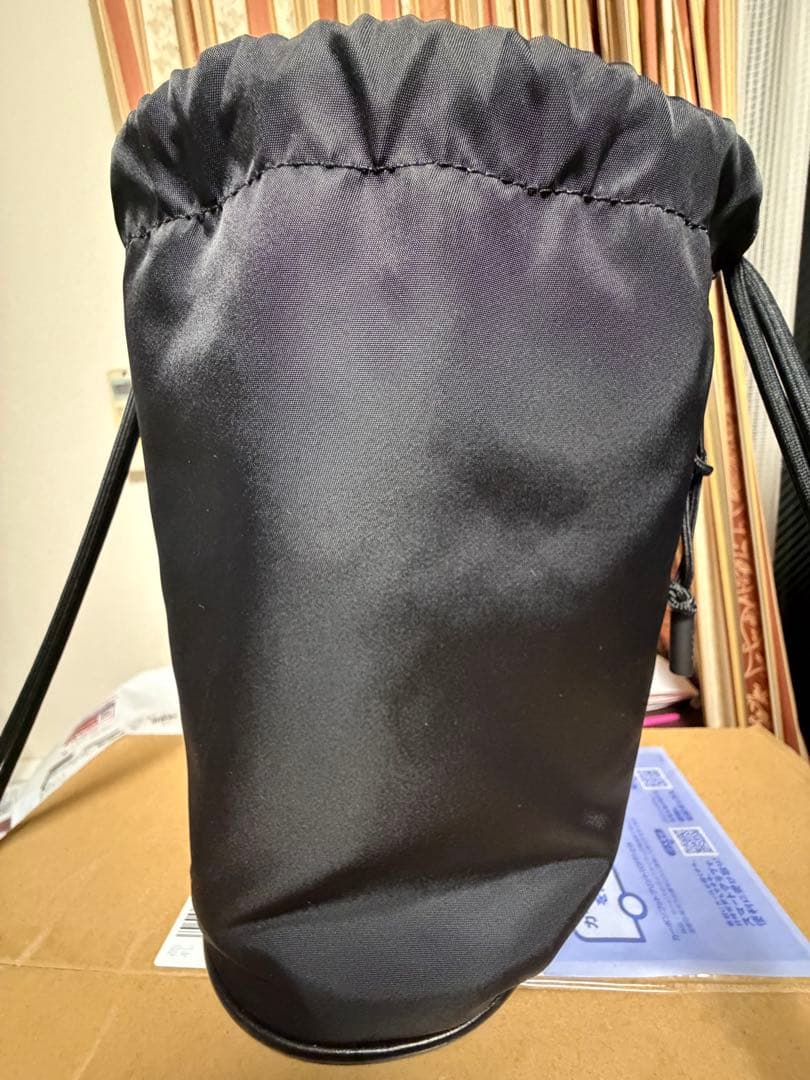 sacai ブラック ナイロン巾着