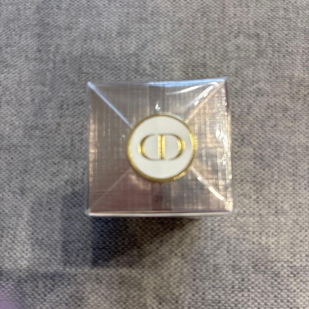 【Dior】　プレステージ　ル　プロテクターUV ルミエール