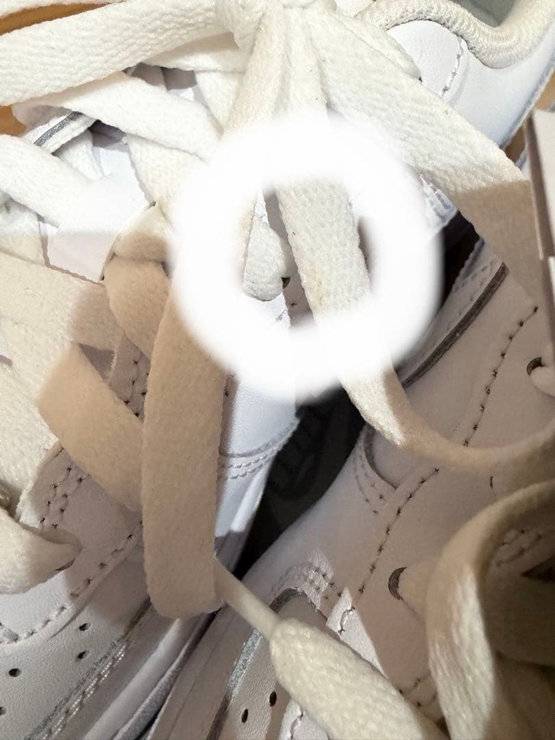 ナイキ エア フォース 1 LE ジュニアシューズ　23.5㎝