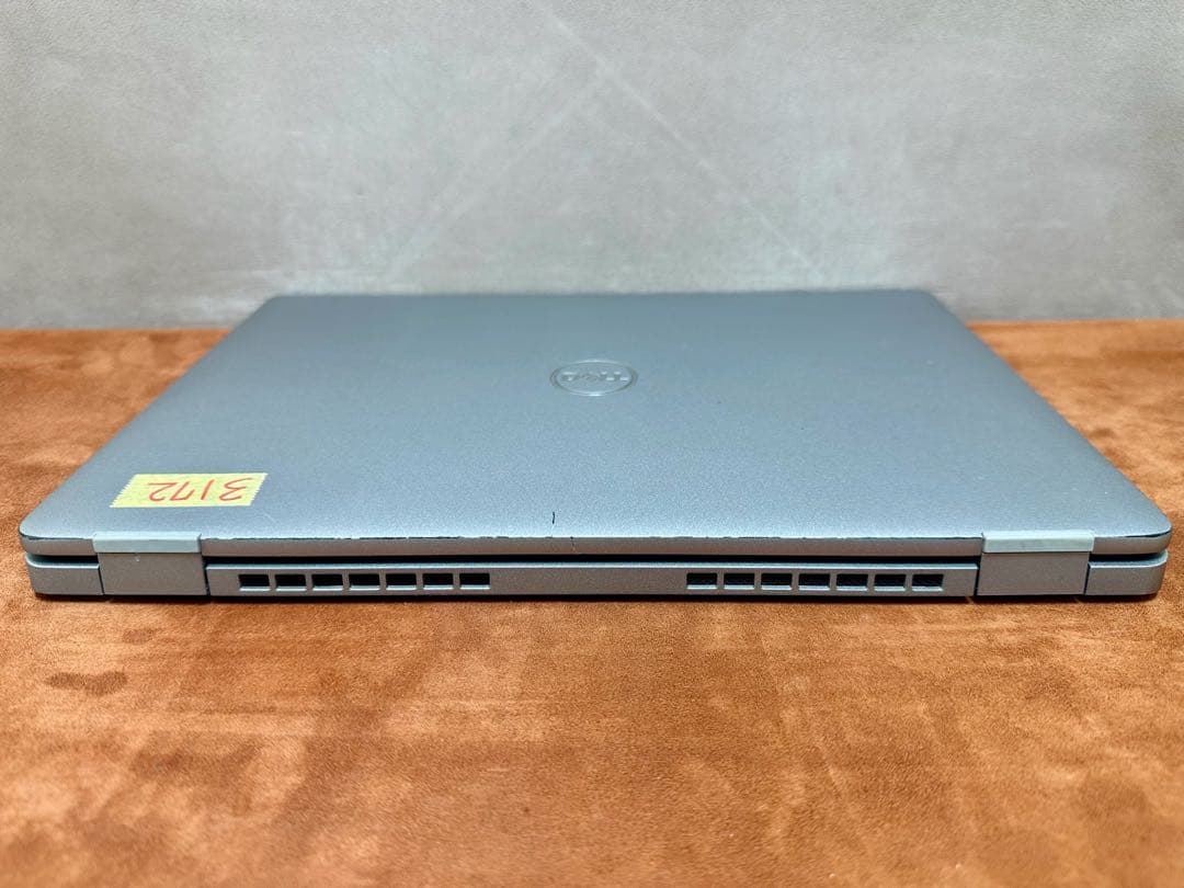 DELL Latitude 5320 ノートPC