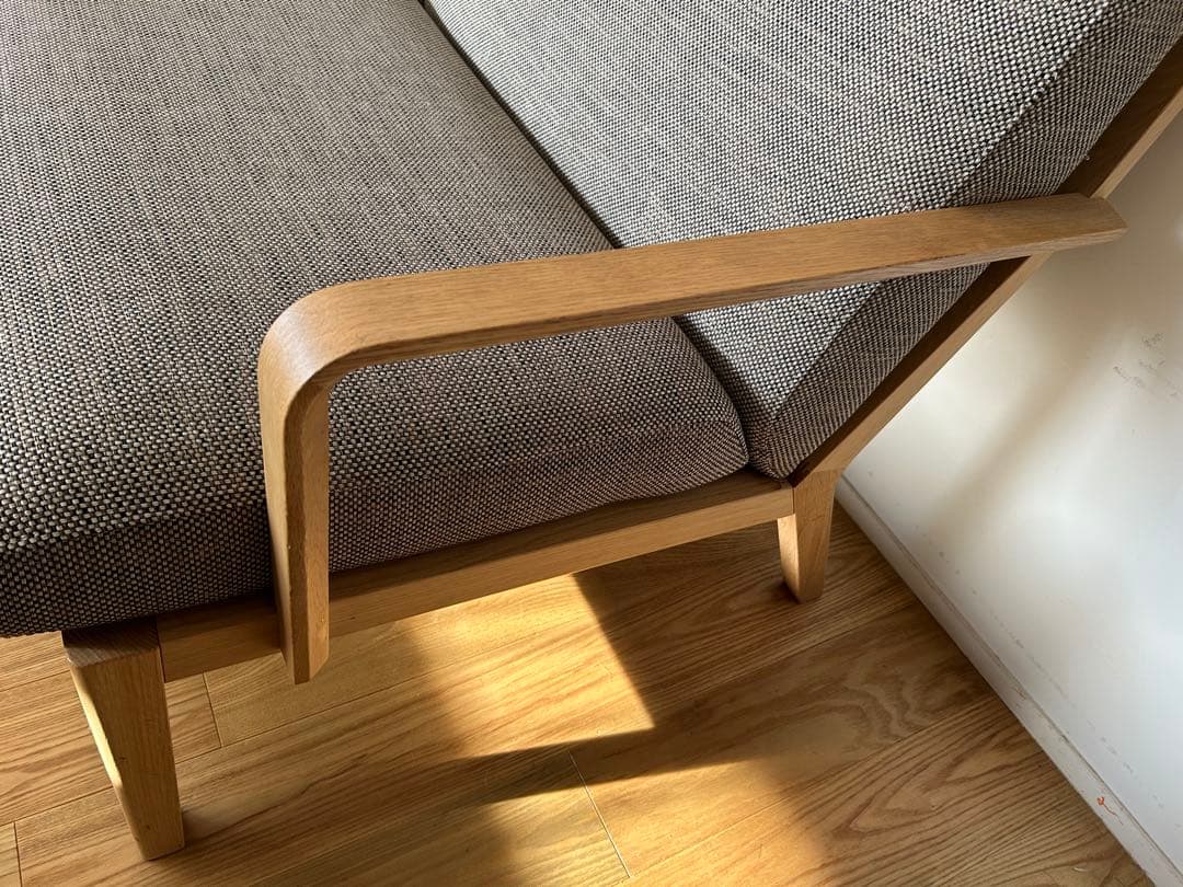 カリモク2-3人掛けソファ(WU4512 E559)