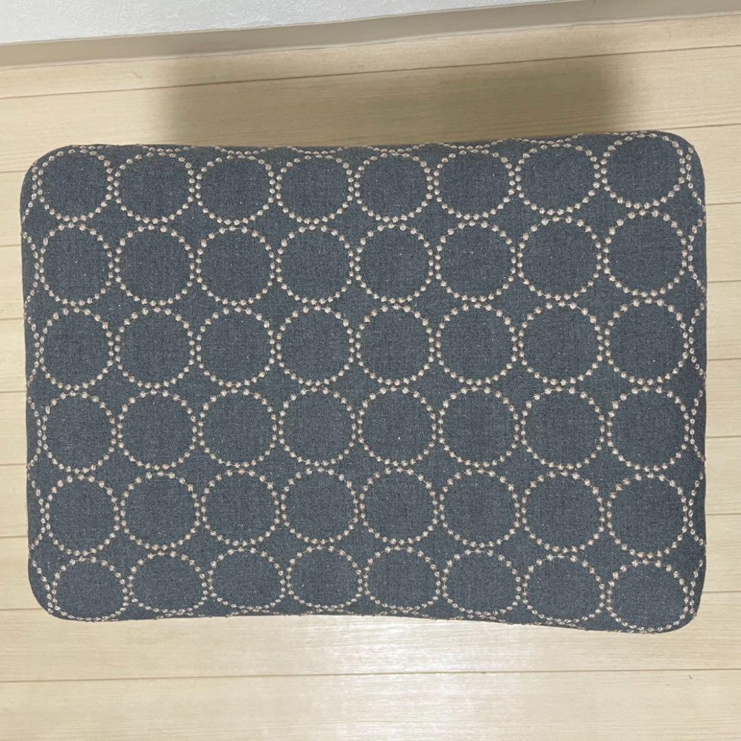 ミナペルホネン スツール タンバリン 丸脚 【グレー/ブルー】 椅子 オットマン