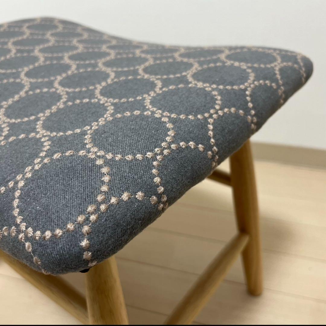 ミナペルホネン スツール タンバリン 丸脚 【グレー/ブルー】 椅子 オットマン