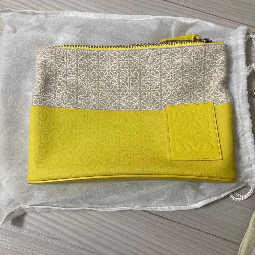 LOEWE クラッチバッグ イエロー/ホワイト