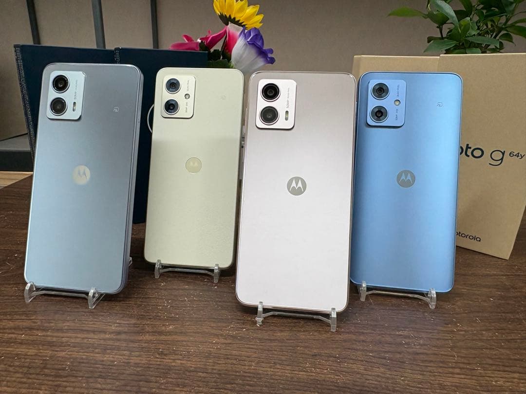 携帯電話本体 Motorola g64y