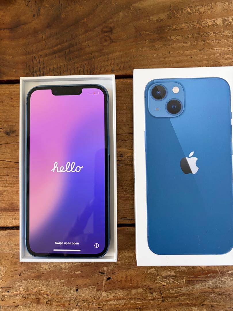 Apple iPhone 13 ブルー 充電ケーブル付