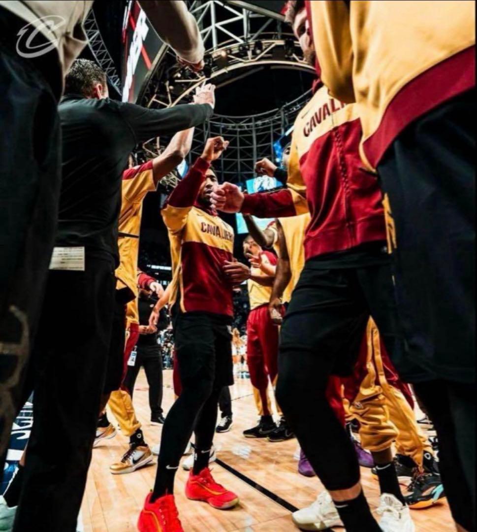 激レア❗️大人気❗️adidas DON ISSUE 6 26㎝ HARIBO