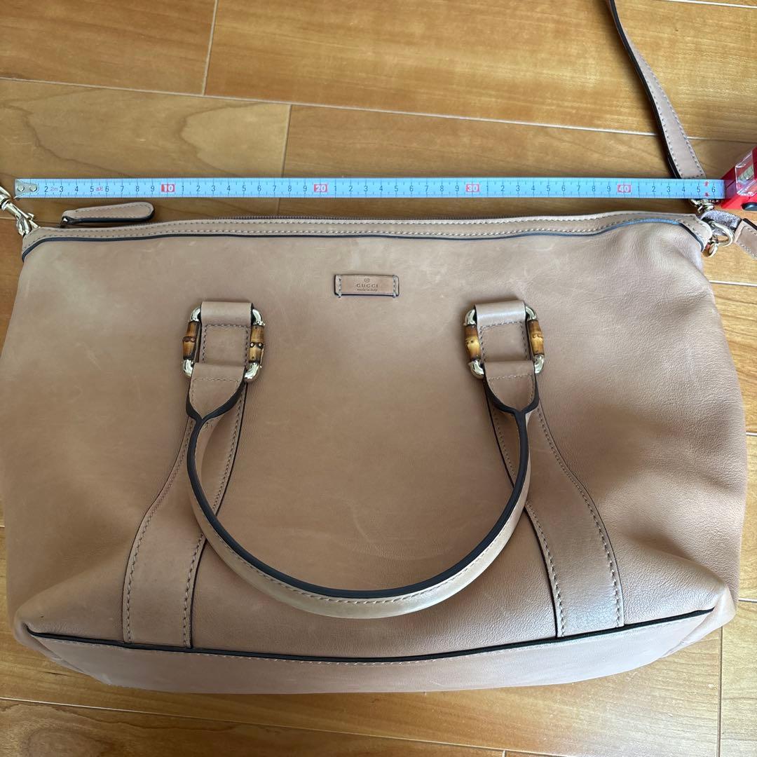GUCCI ベージュ レザー バッグ