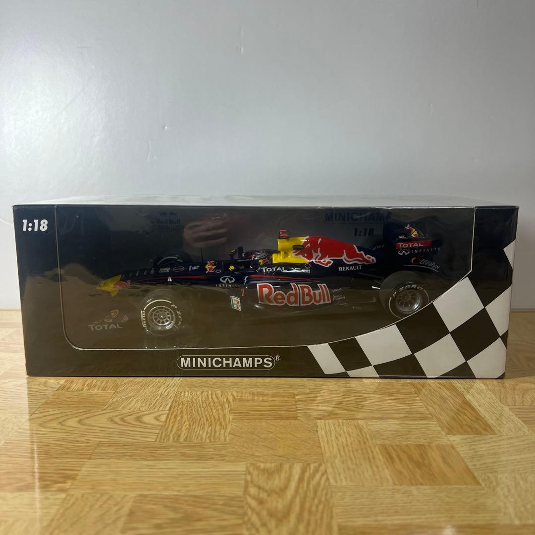【新品未開封】1/18 MINICHAMPS レッドブル 2011 ベッテル