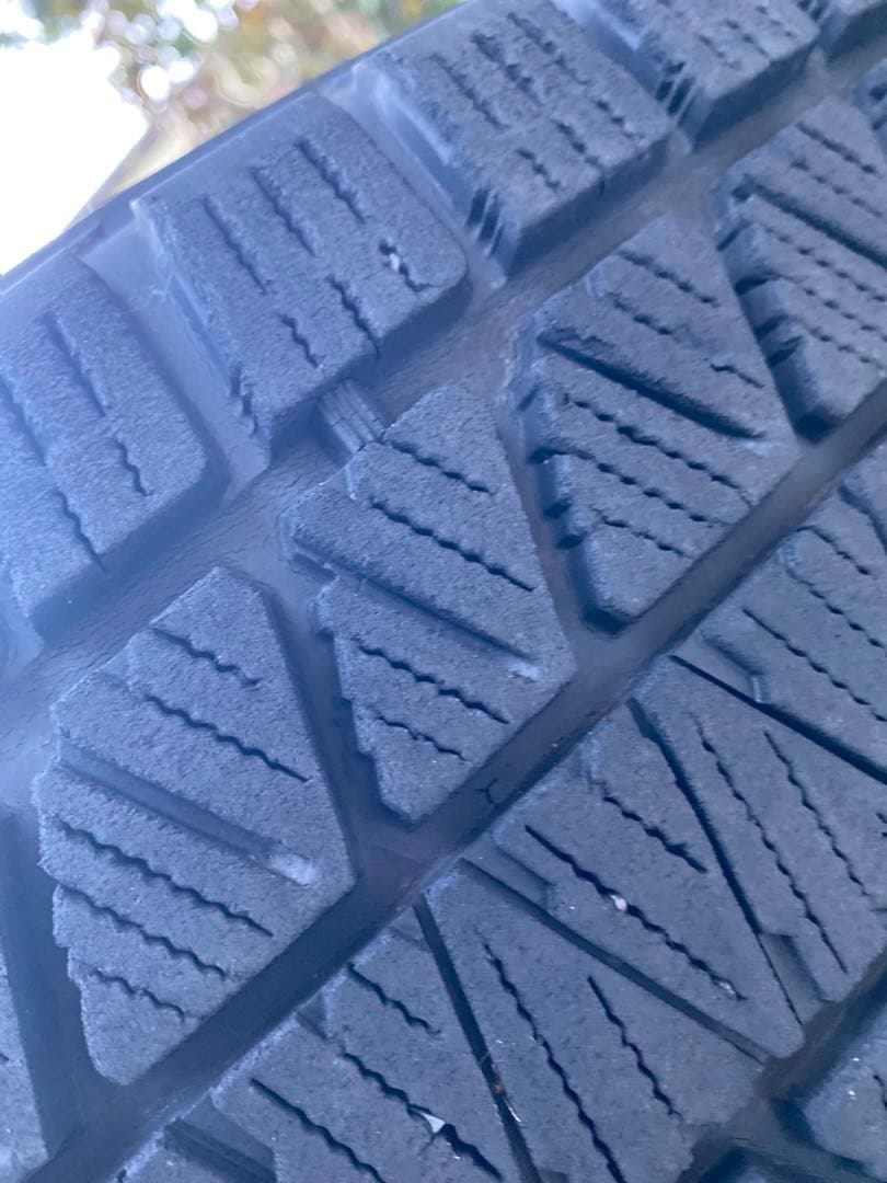 エミ　ブリヂストン スタッドレスタイヤ DM-V3 225/65R17