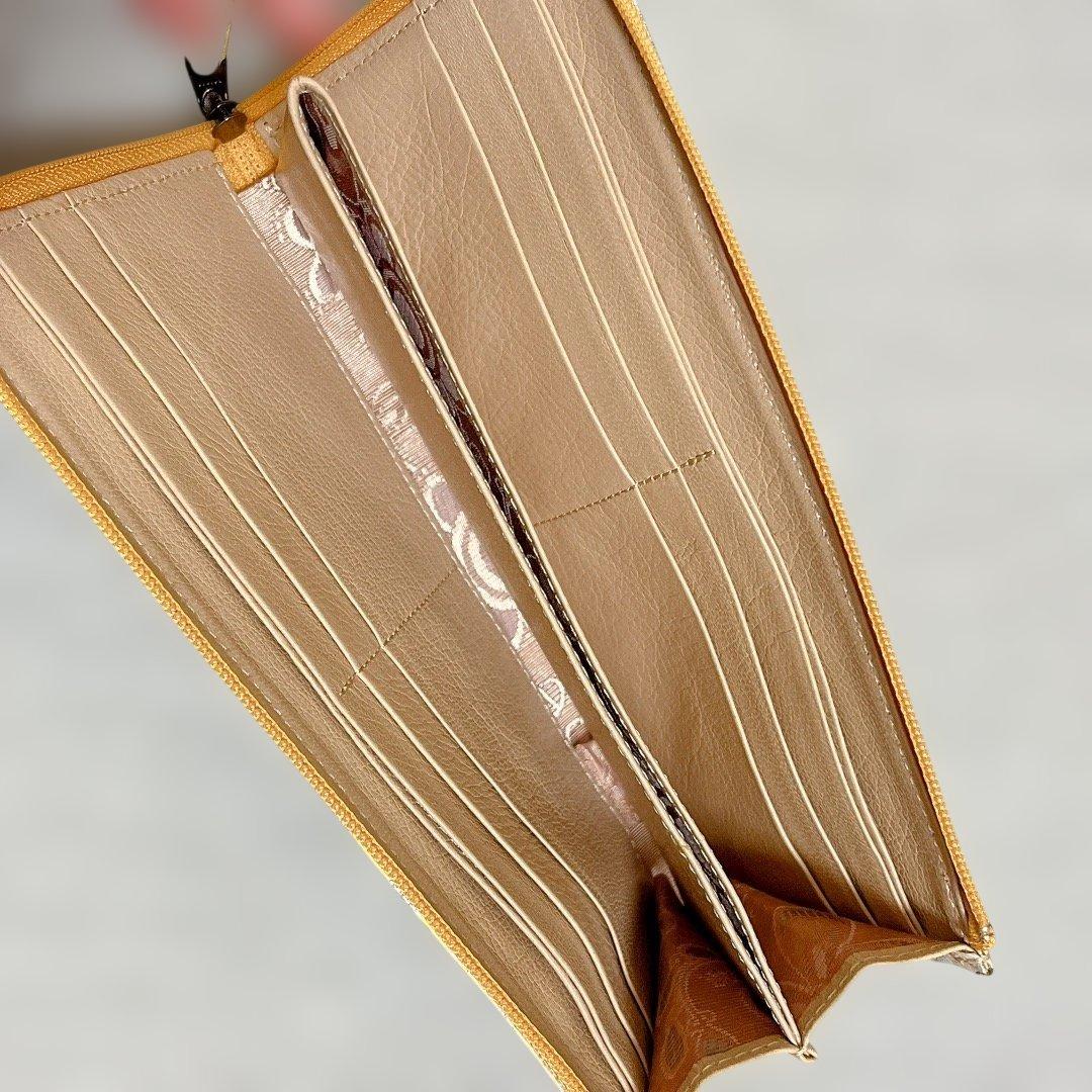 未使用美品 Buona Fortuna ハンドメイド 長財布 ラメフラワー大容量