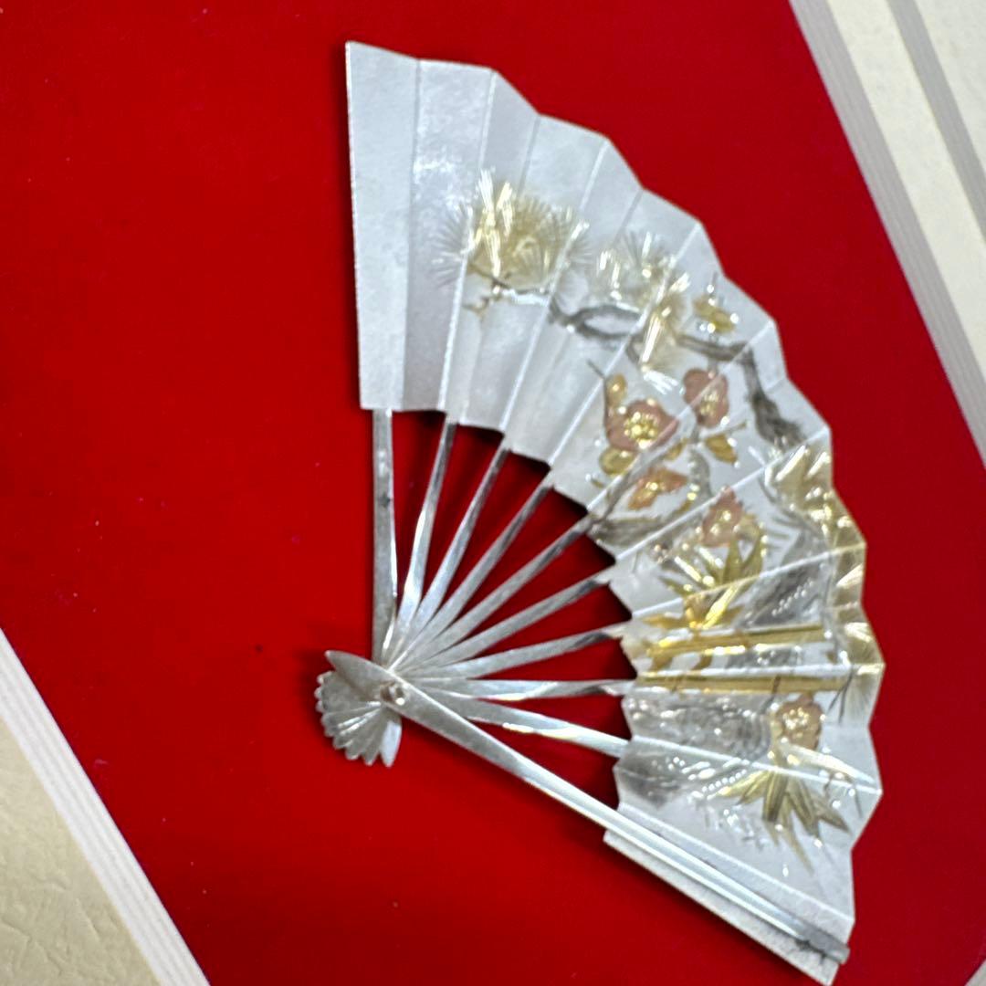 関武比古作　純銀製　松刻　扇子