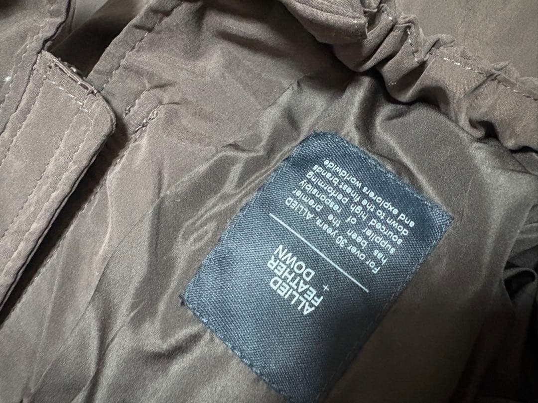 アライドふんわりモンスターパーカー　ブラウン　ニコアンド