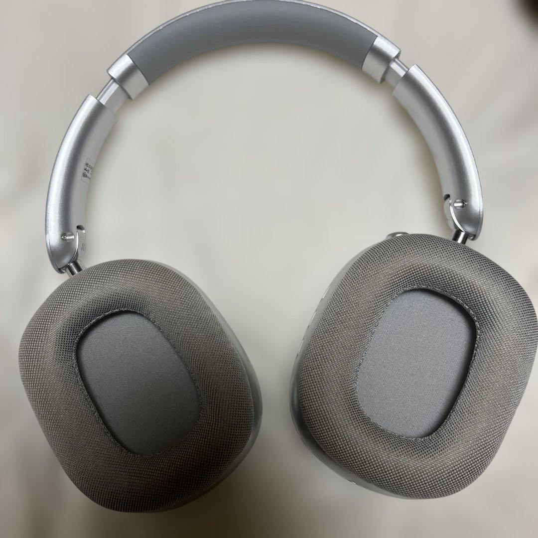ヘッドフォンシルバー