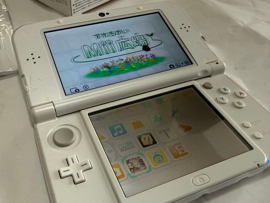 な*れ様 Newニンテンドー3DSLL パールホワイト