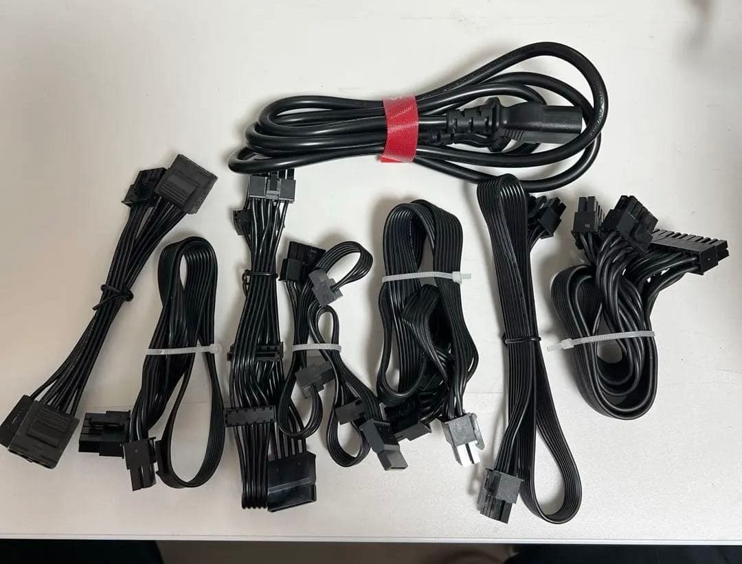 Cooler Master V750 SFX GOLD 750W PC電源